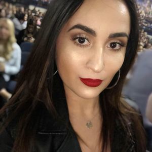 Meet your Posher, Perla